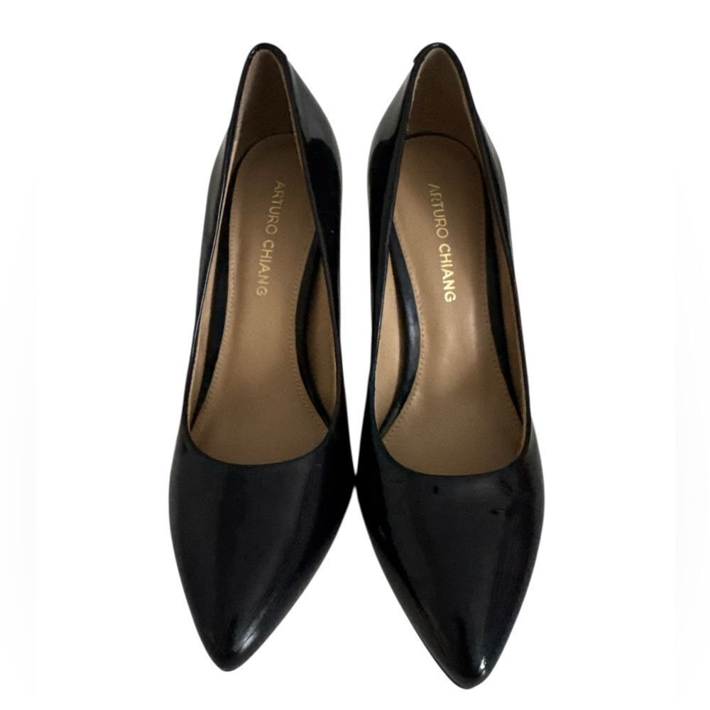 Arturo Chiang Black Pointed-Toe Heels